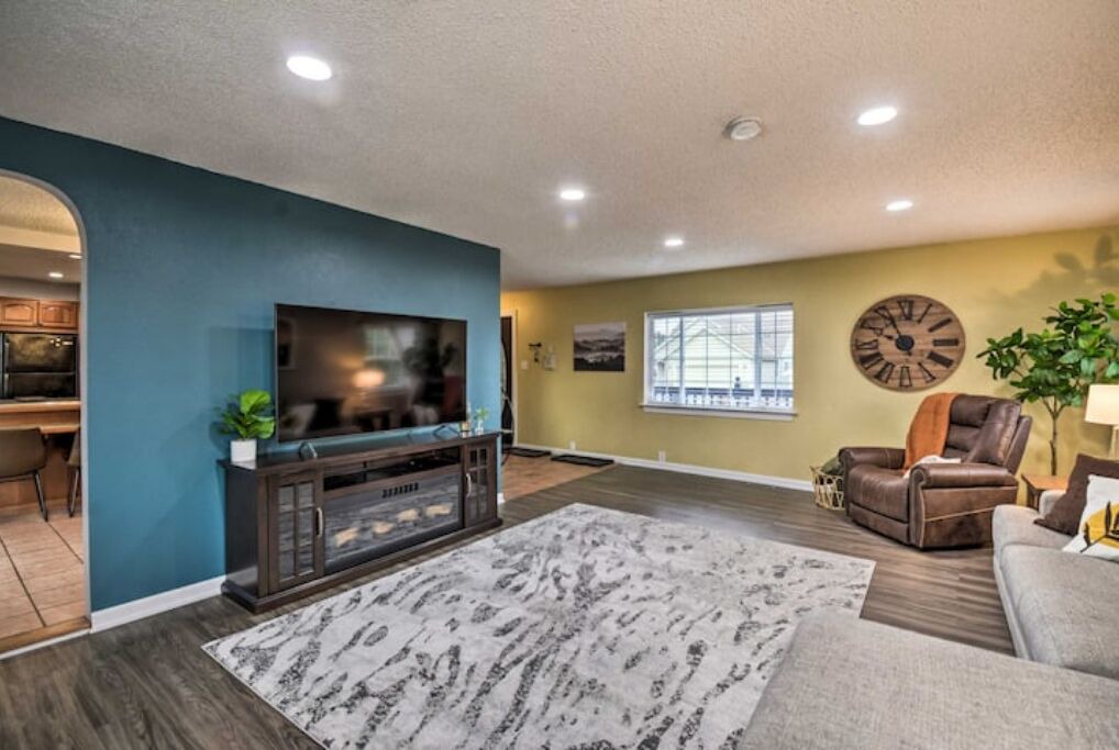 Photo of Livingroom in North End