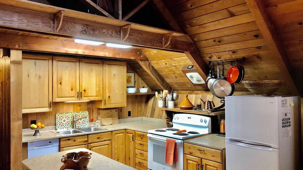 Photo of Kitchen in Longbranch