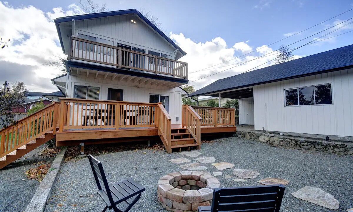 Photo of Patio Balcony in West End