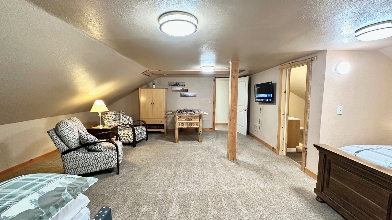Photo of Bedroom in Garden Valley