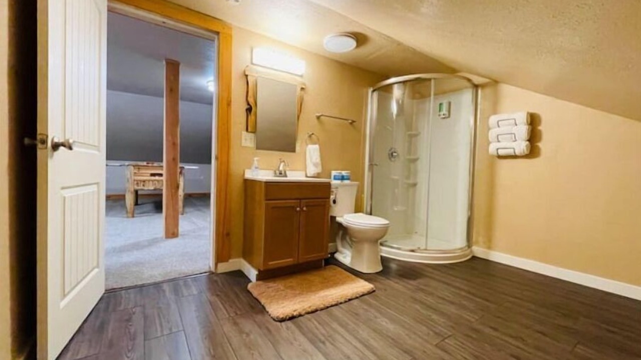Photo of Bathroom in Garden Valley