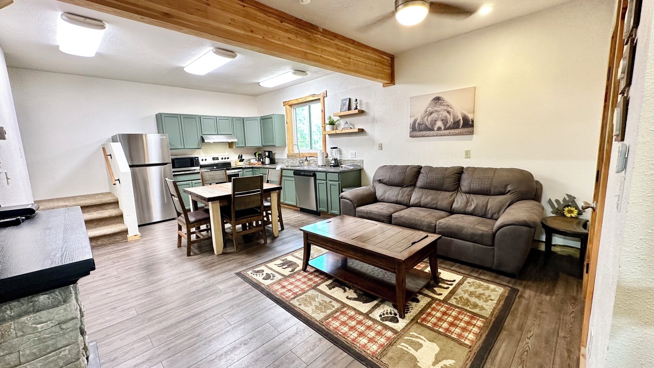Photo of Livingroom in Garden Valley