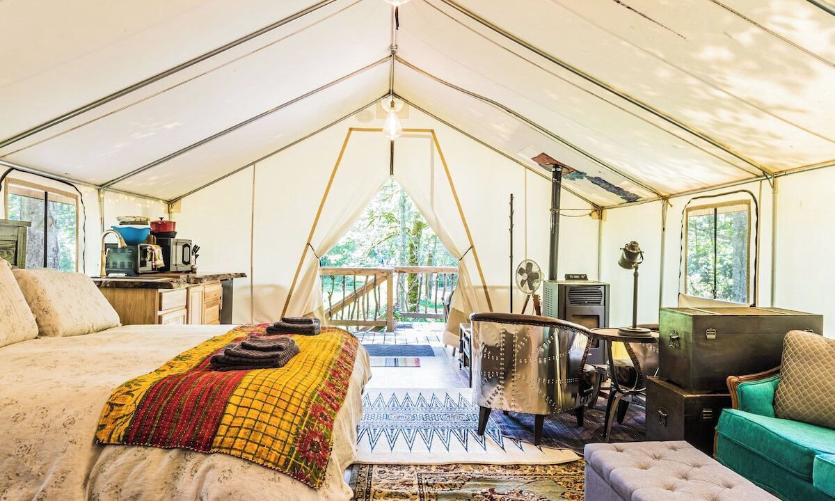 Photo of Bedroom in Duvall