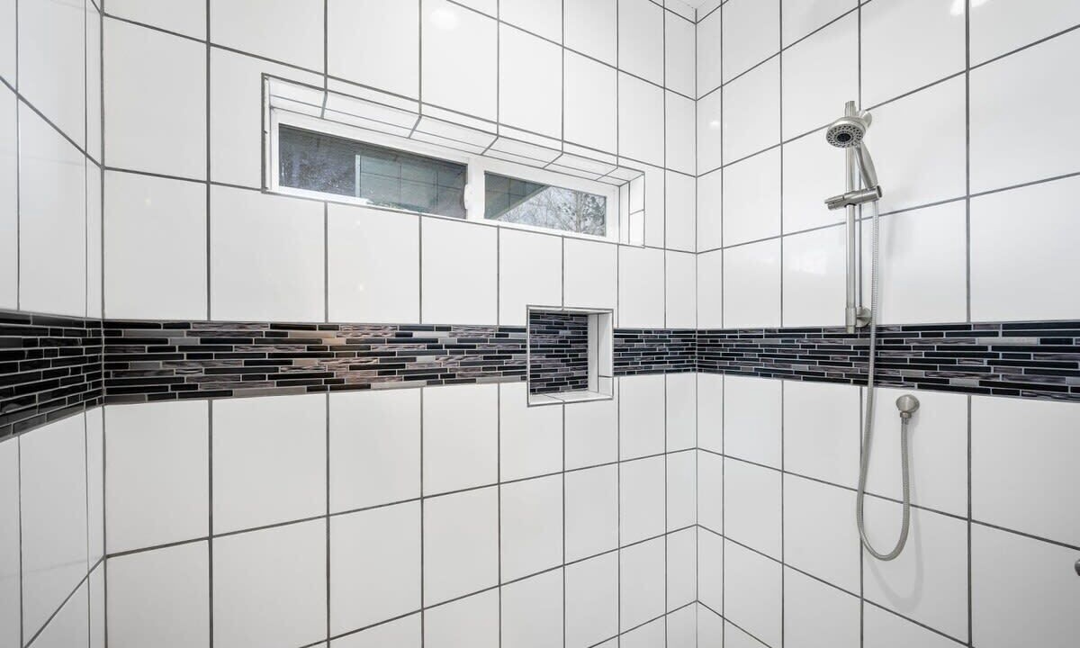 Photo of Bathroom in Dalton Gardens