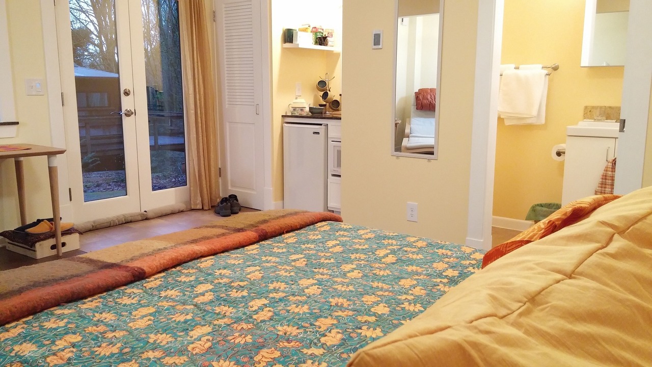 Photo of Bedroom in Lake Forest Park