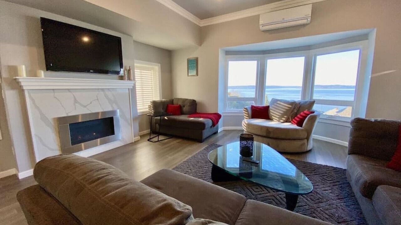 Photo of Livingroom in North End