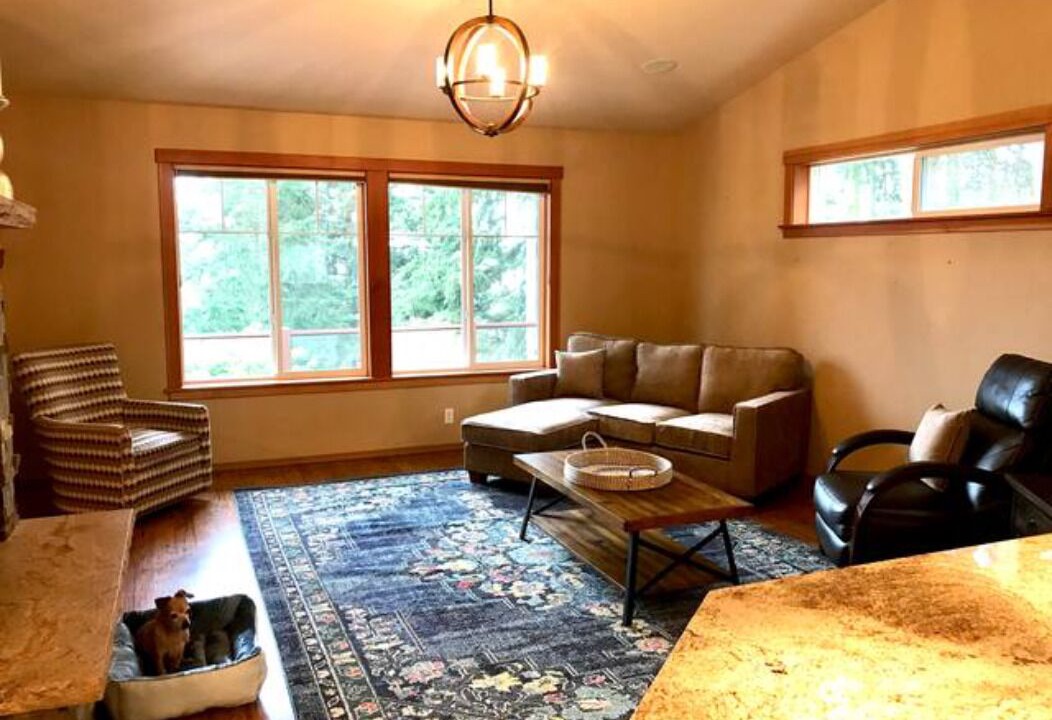 Photo of Livingroom in Coupeville