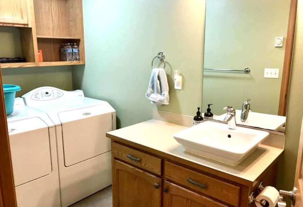 Photo of Bathroom in Coupeville