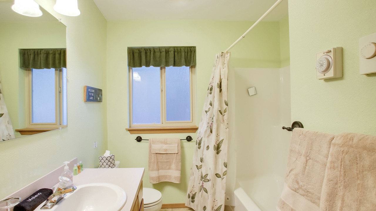 Photo of Bathroom in Worley