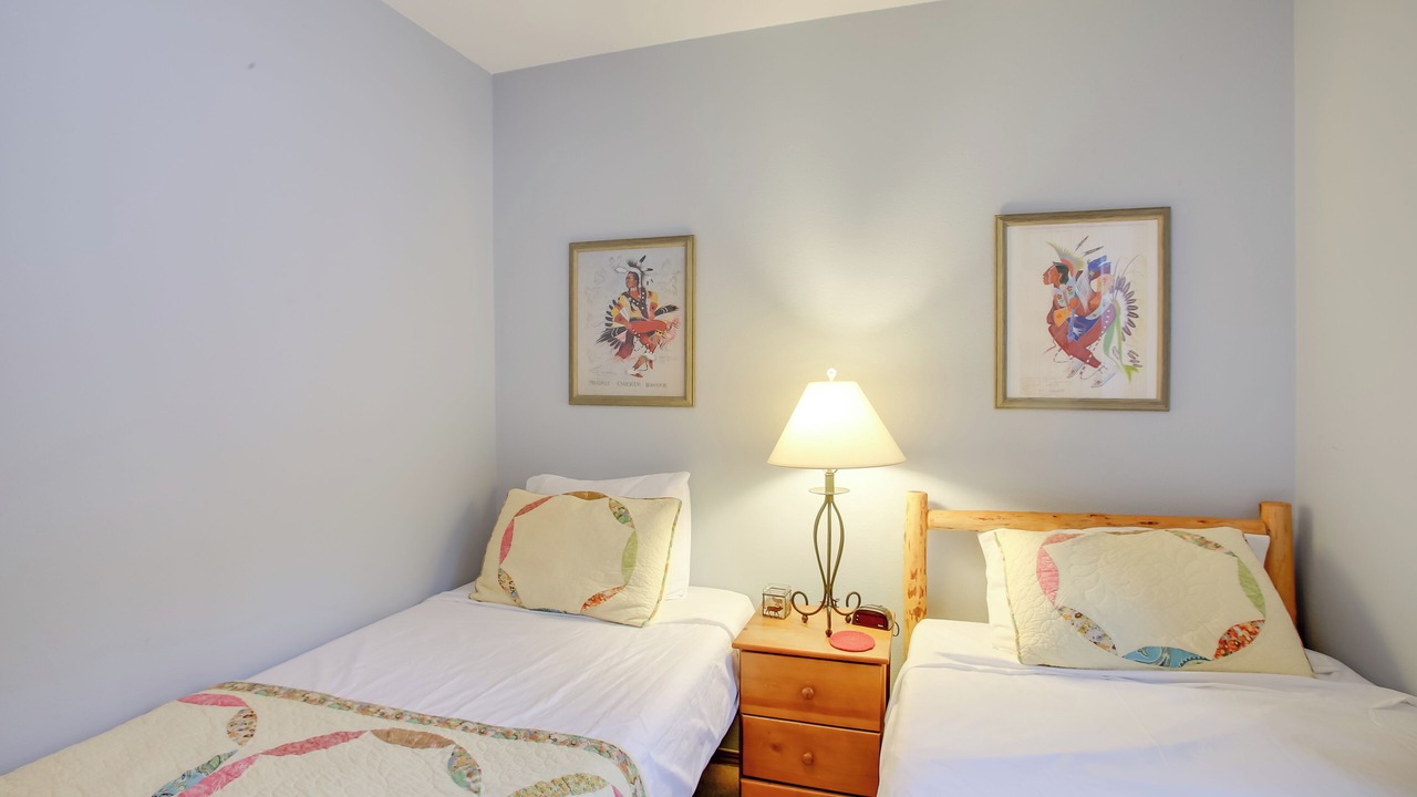 Photo of Bedroom in Worley