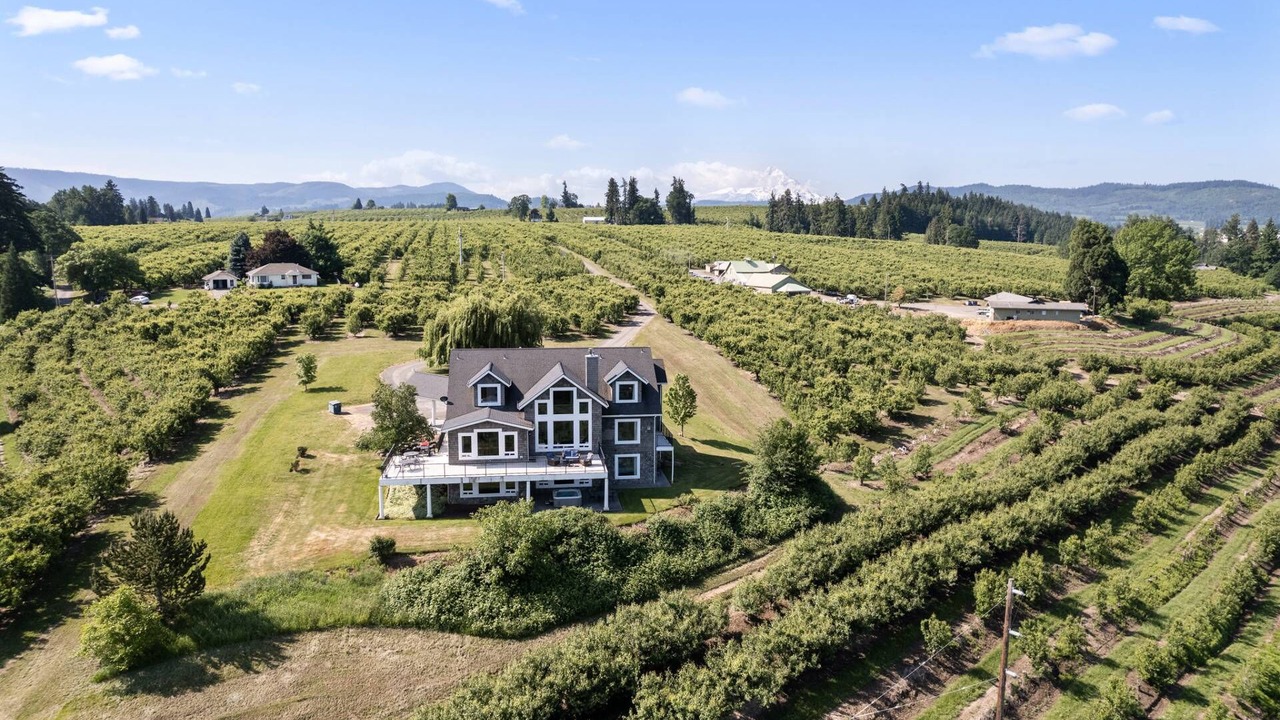 Photo of Others in Hood River