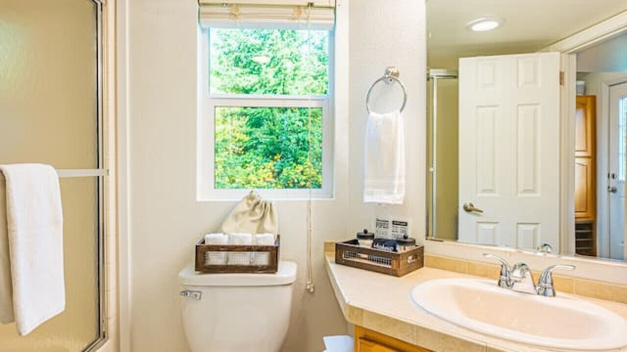 Photo of Bathroom in Beaver