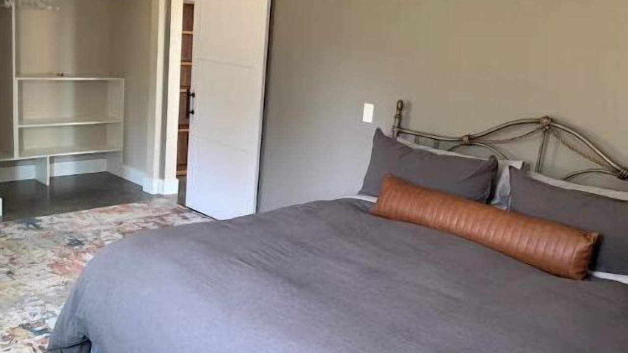 Photo of Bedroom in Mount Vernon