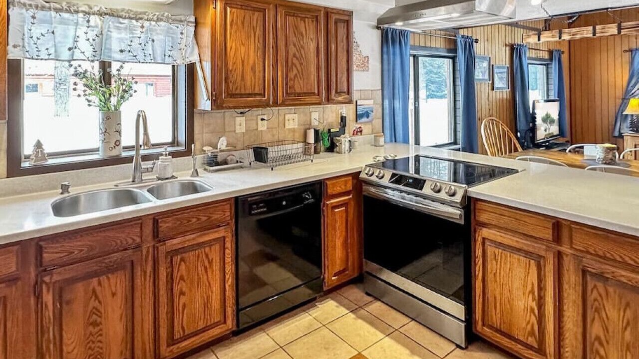 Photo of Kitchen in Wagon Wheel