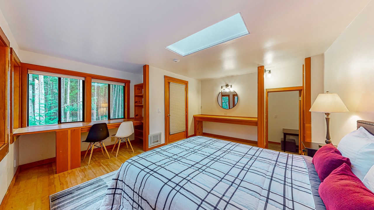 Photo of Bedroom in Langley