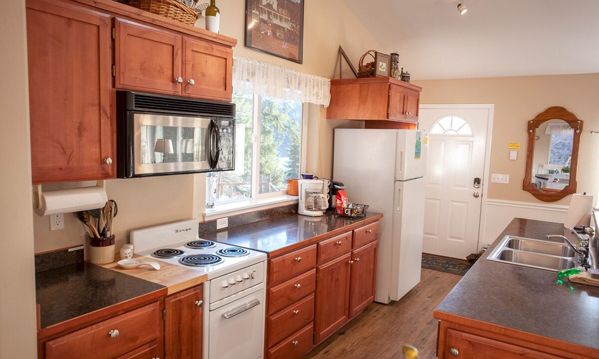 Photo of Kitchen in Hayden Lake