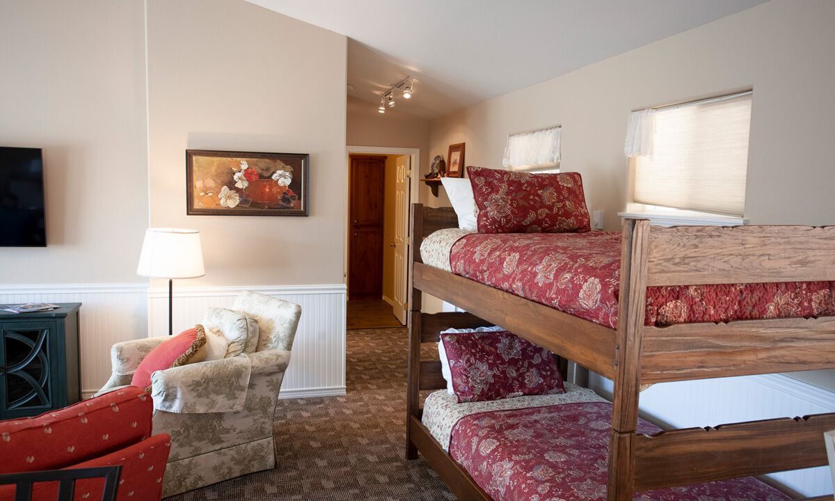 Photo of Bedroom in Hayden Lake