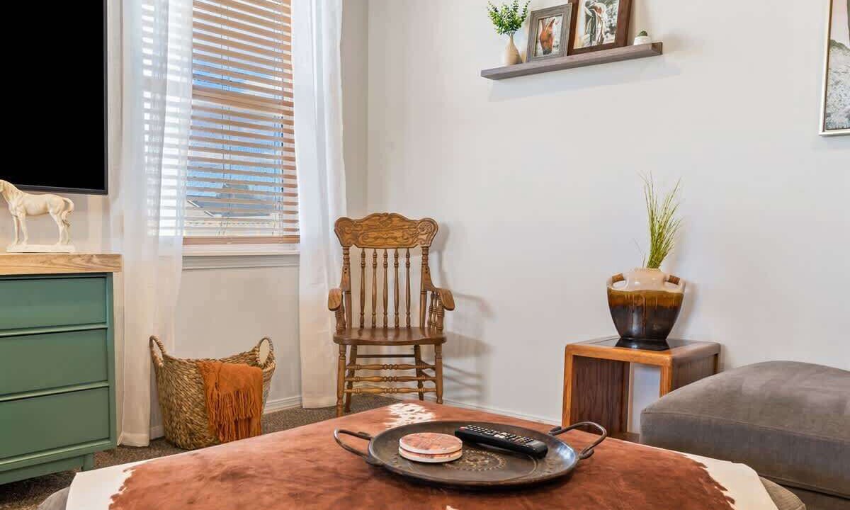 Photo of Livingroom in Caldwell