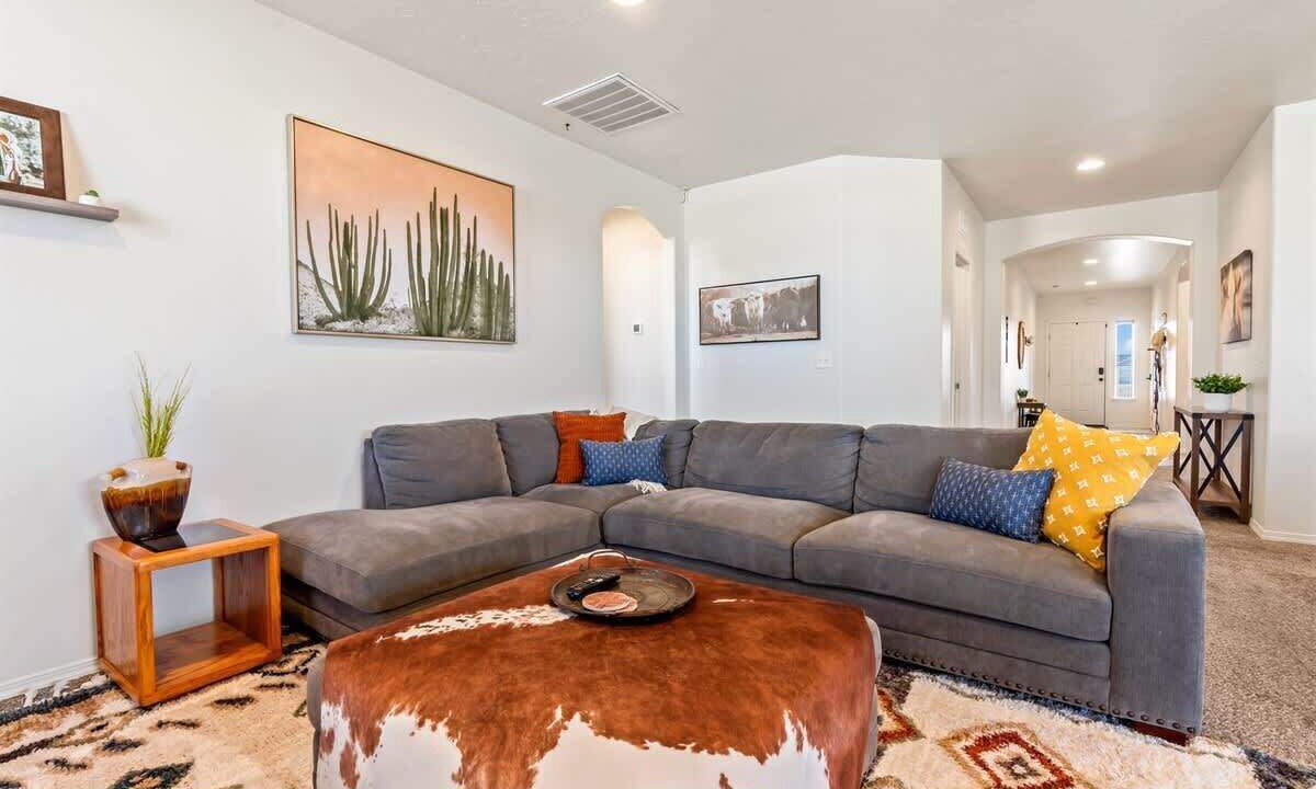 Photo of Livingroom in Caldwell