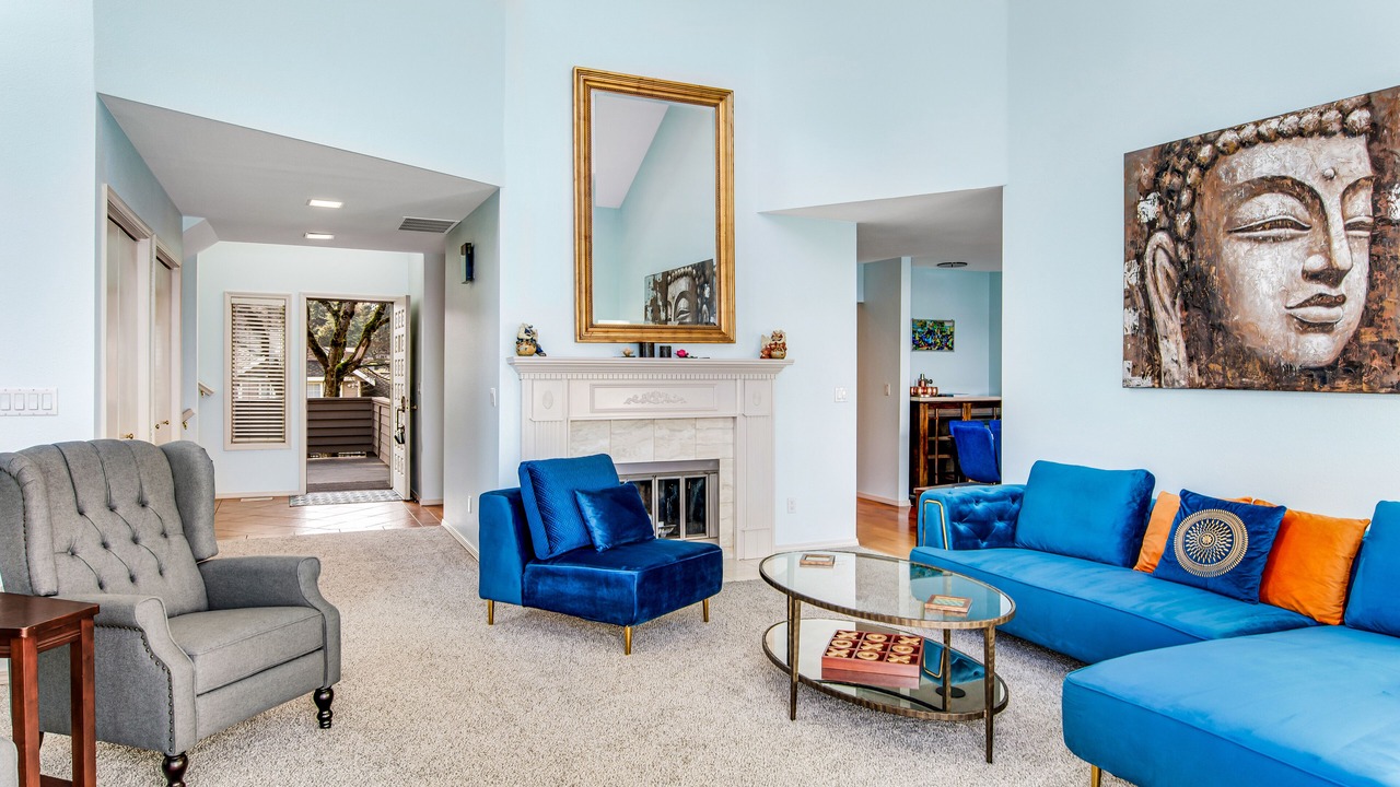 Photo of Livingroom in Bonney Lake