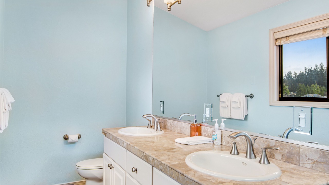 Photo of Bathroom in Bonney Lake