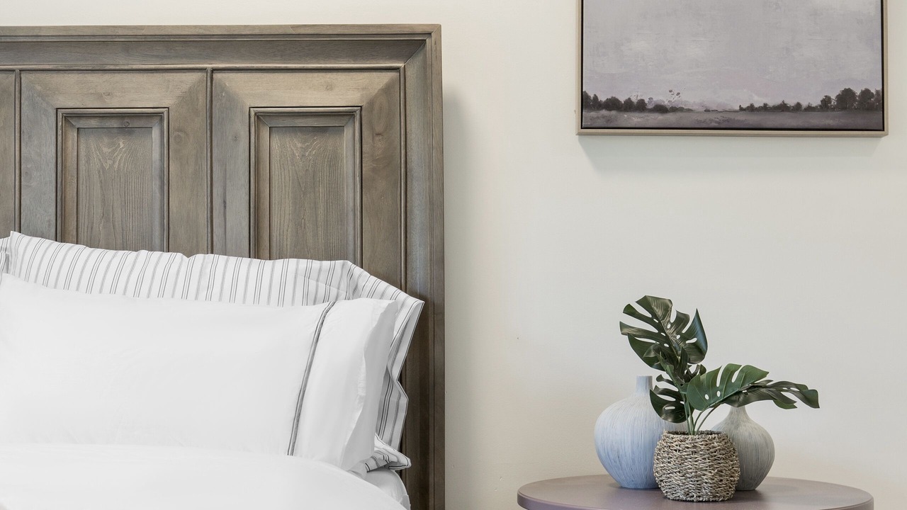 Photo of Bedroom in Lake Hills