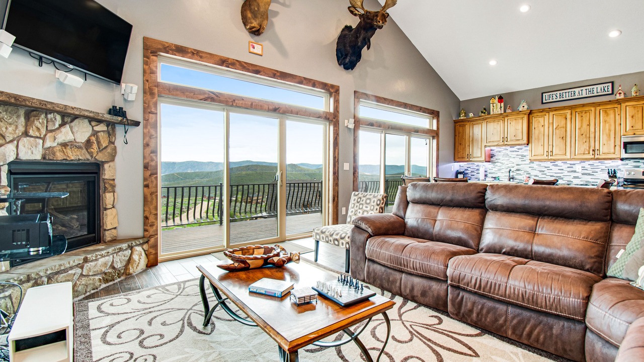 Photo of Livingroom in Sweetwater