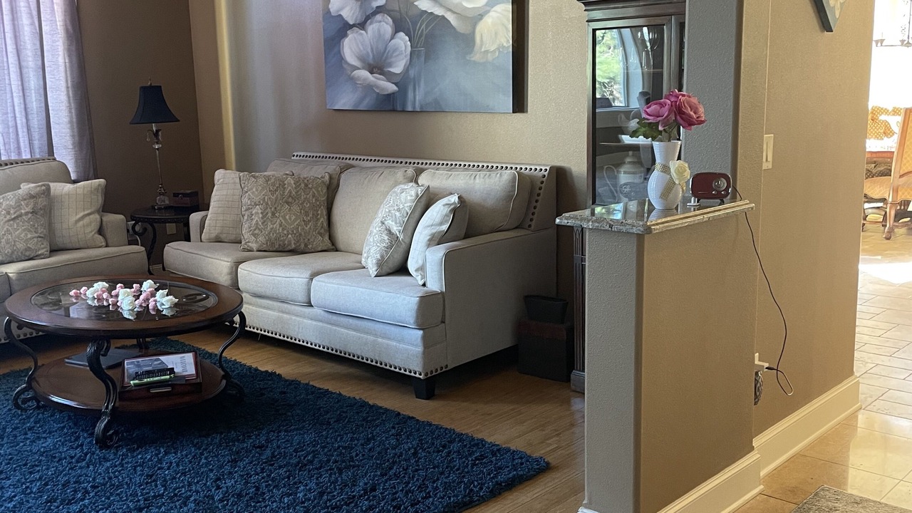 Photo of Livingroom in Thorpe Westwood