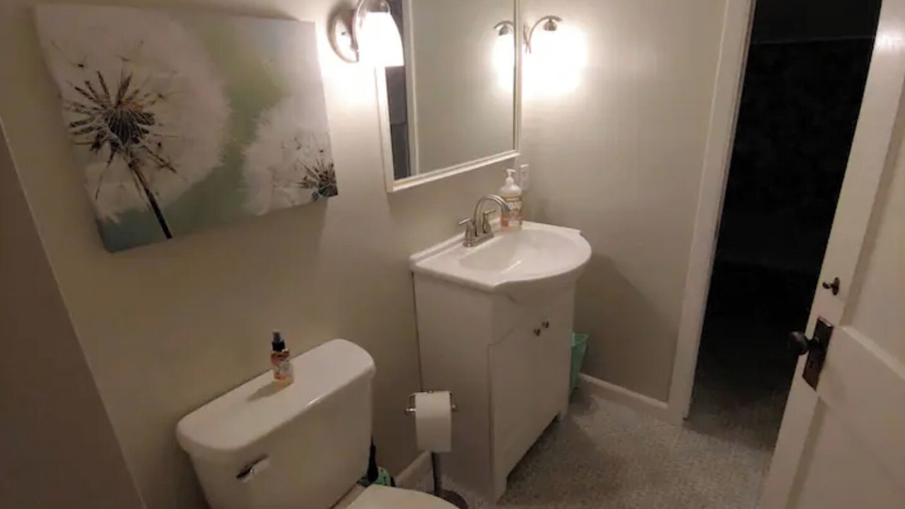 Photo of Bathroom in Albany