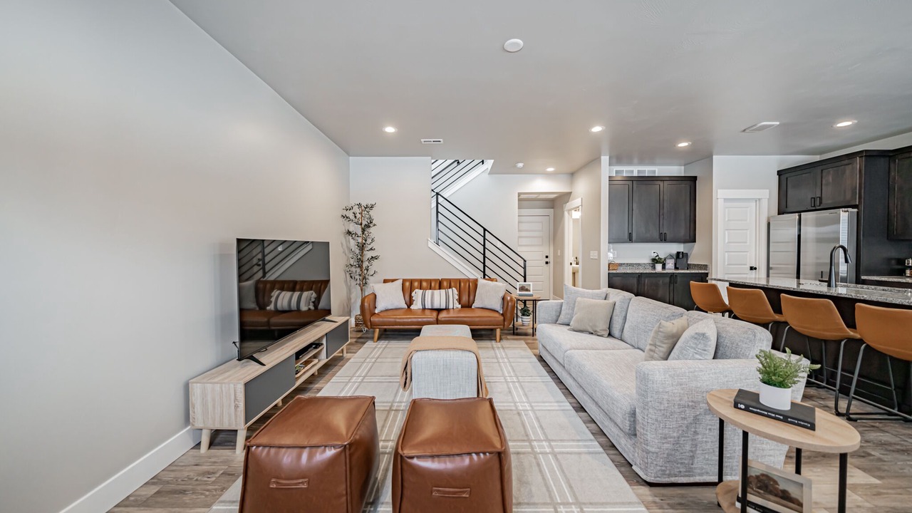 Photo of Livingroom in Ammon