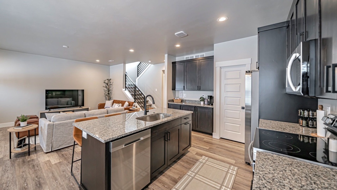Photo of Kitchen in Ammon