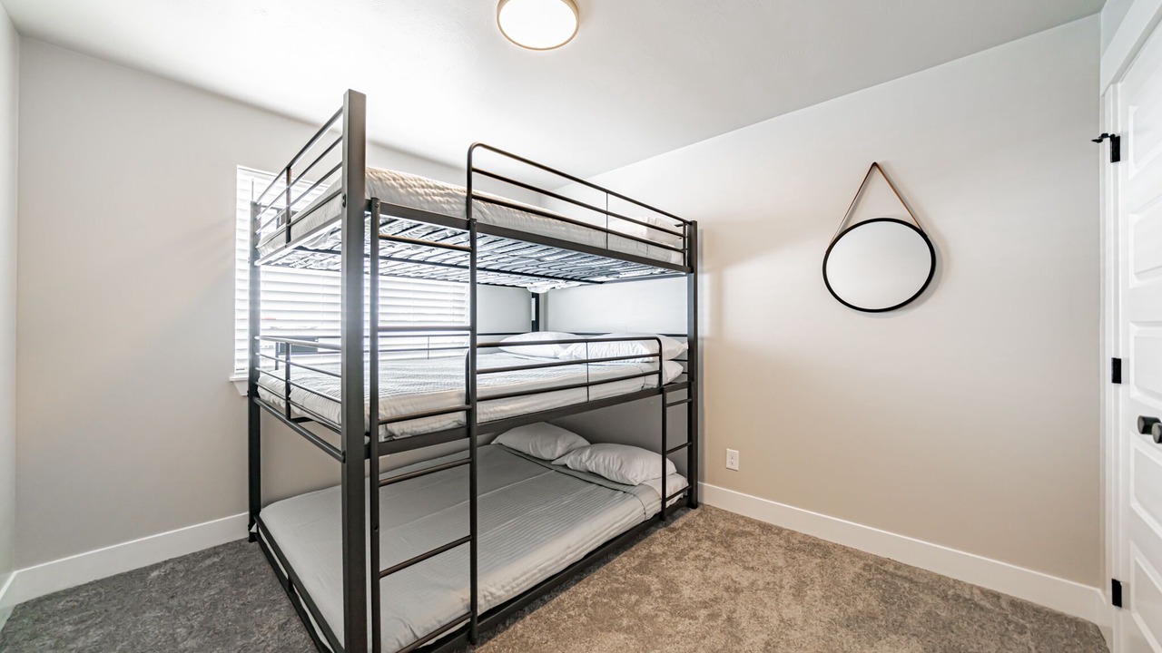 Photo of Bedroom in Ammon