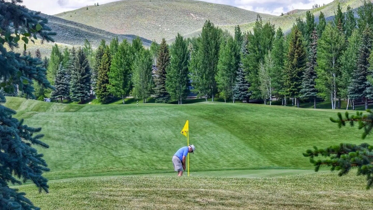 Photo of Others in Elkhorn Village