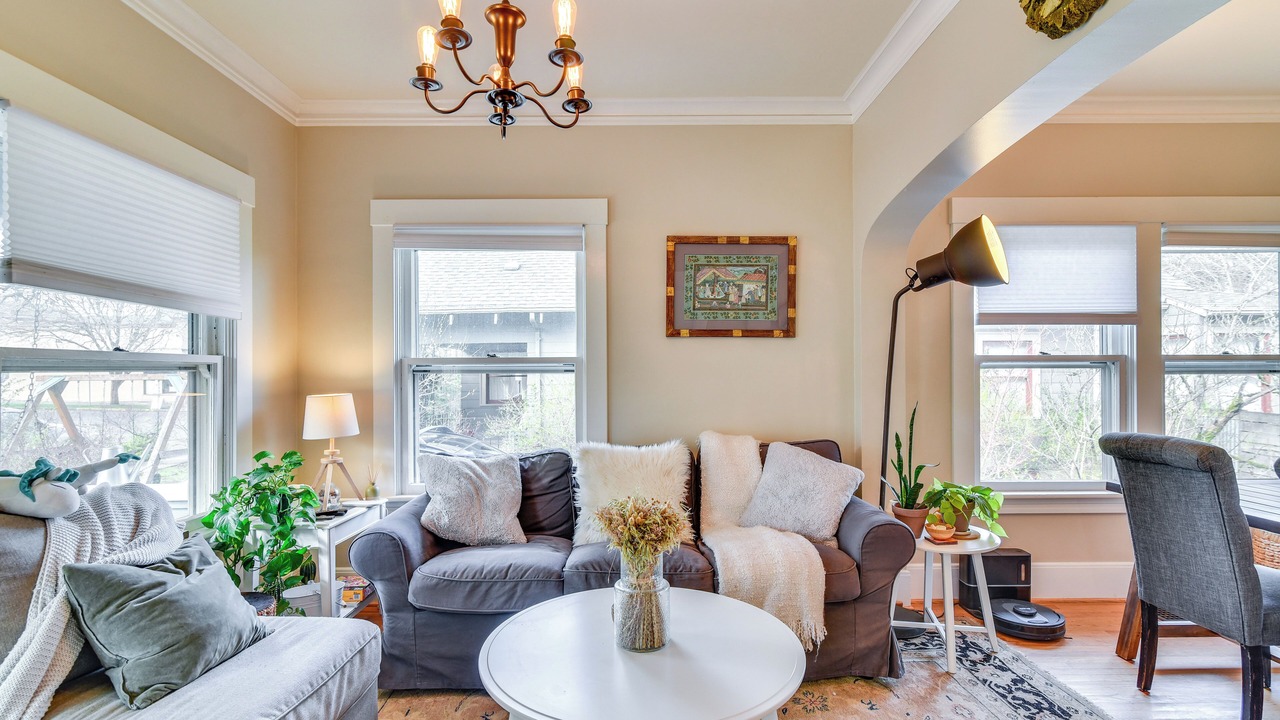 Photo of Livingroom in Sellwood-Moreland