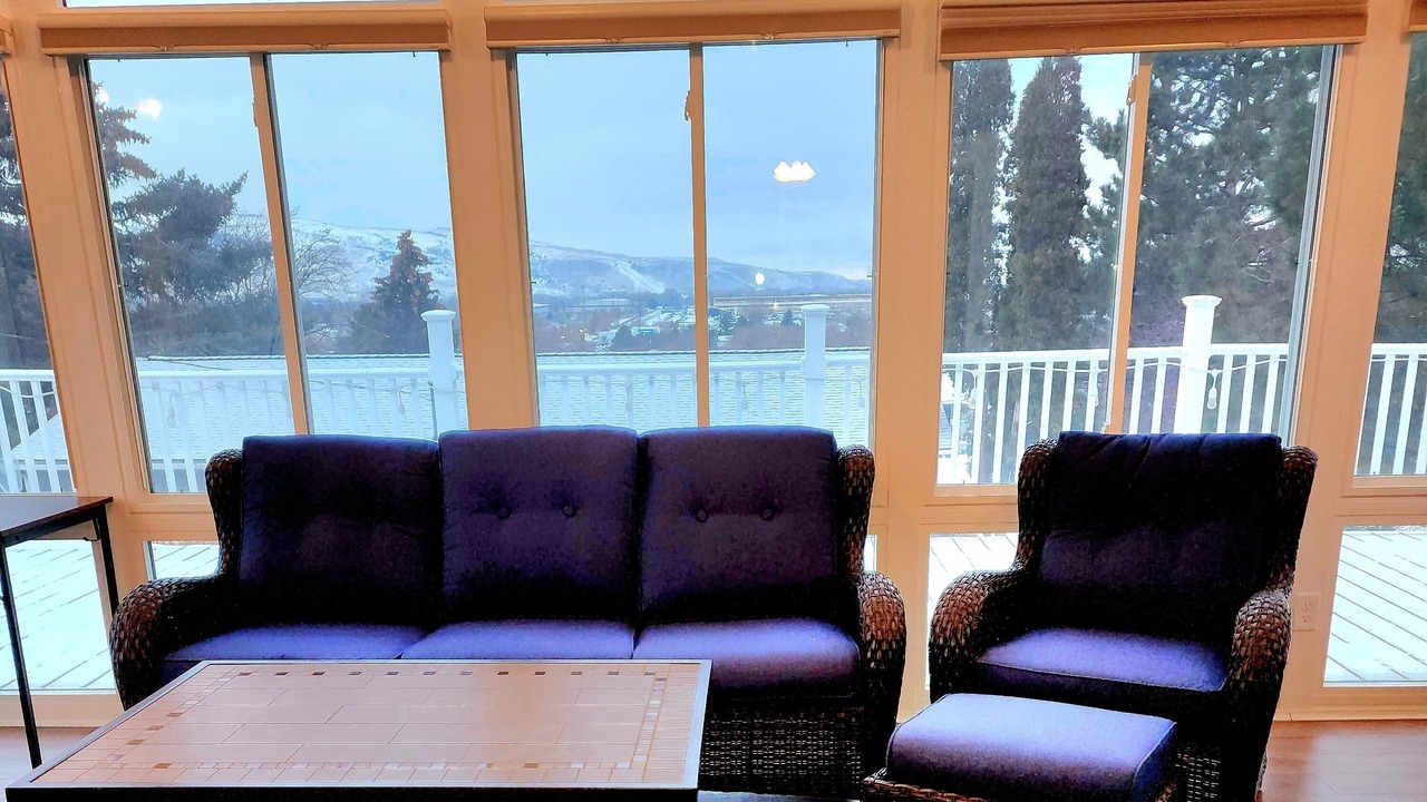 Photo of Livingroom in Pocatello