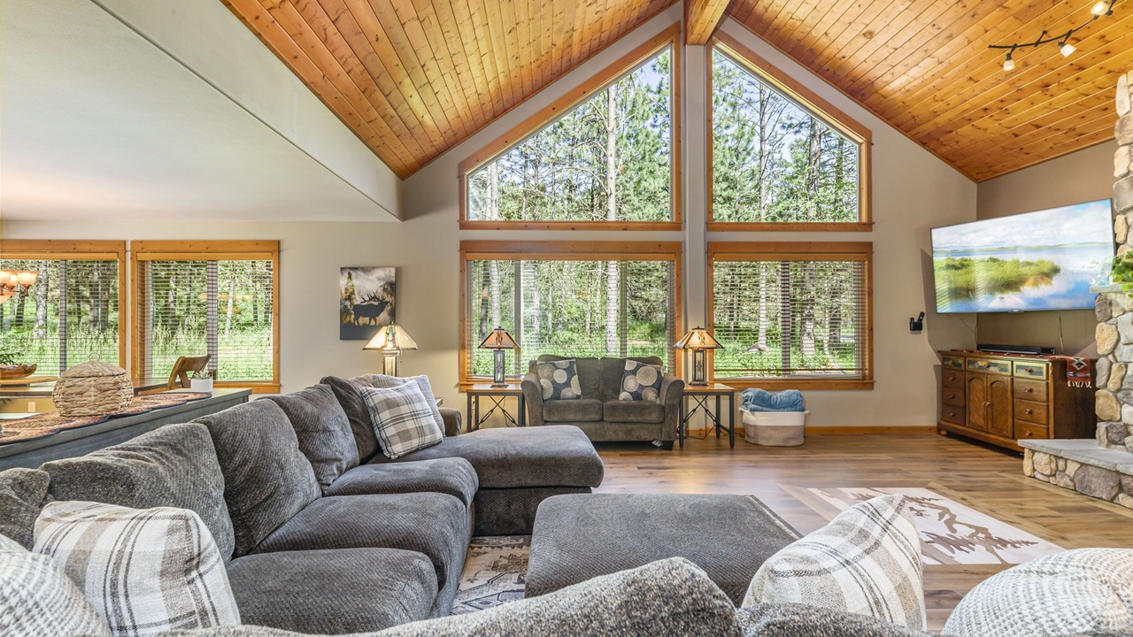 Photo of Livingroom in Cle Elum