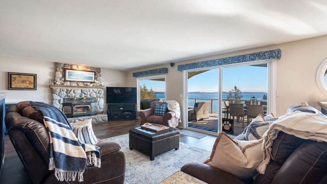Photo of Livingroom in Home