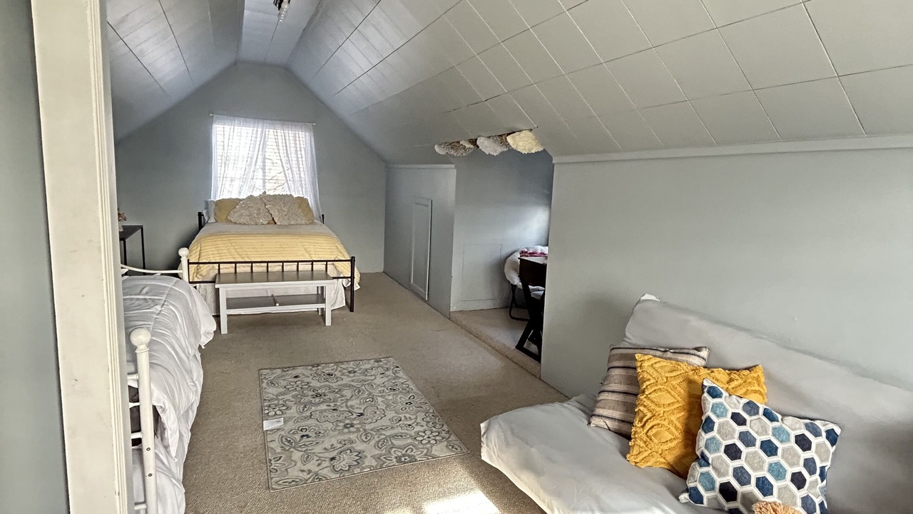 Photo of Bedroom in Altamont
