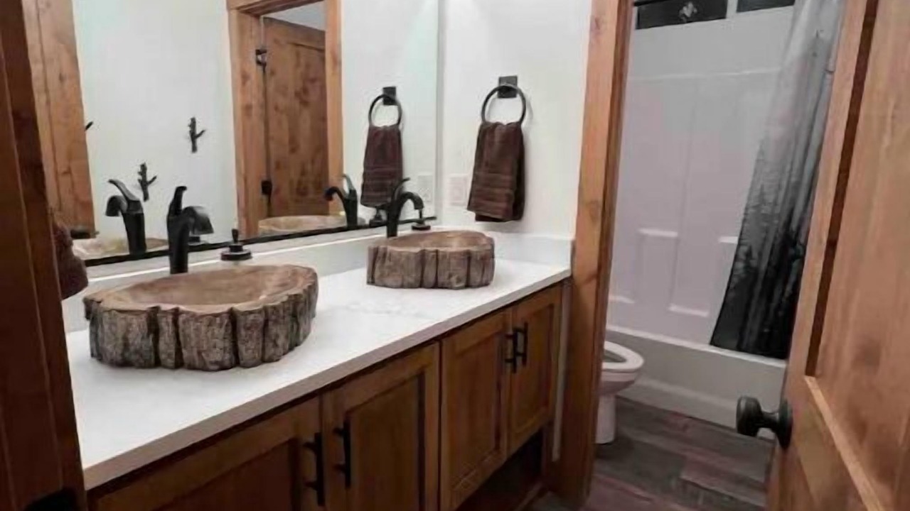 Photo of Bathroom in Ashton