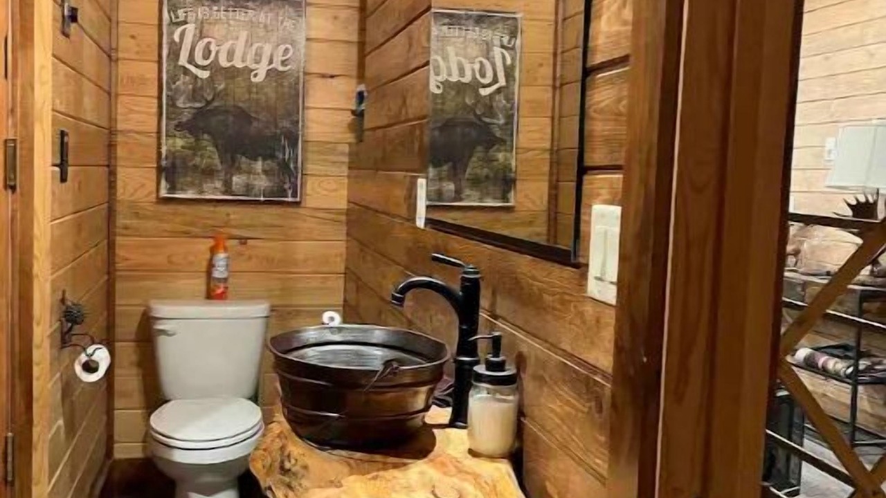 Photo of Bathroom in Ashton