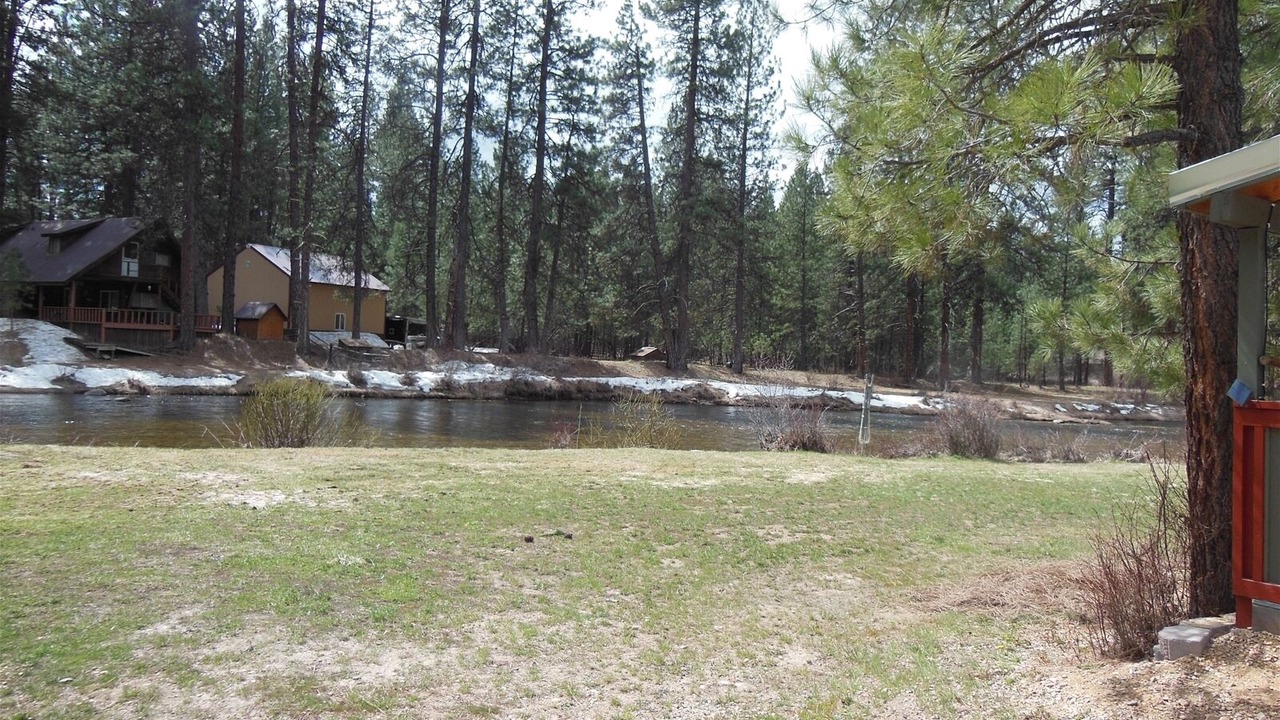 Photo of Bedroom in Garden Valley