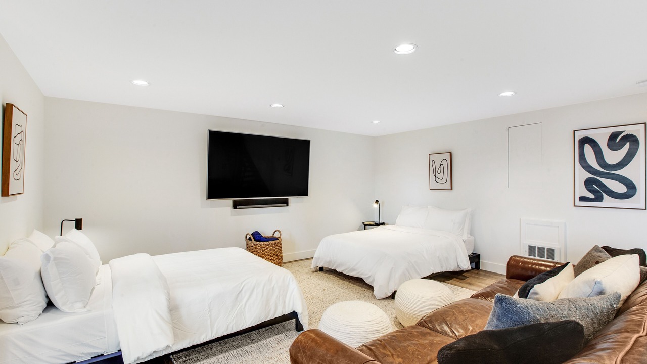 Photo of Bedroom in Freeland