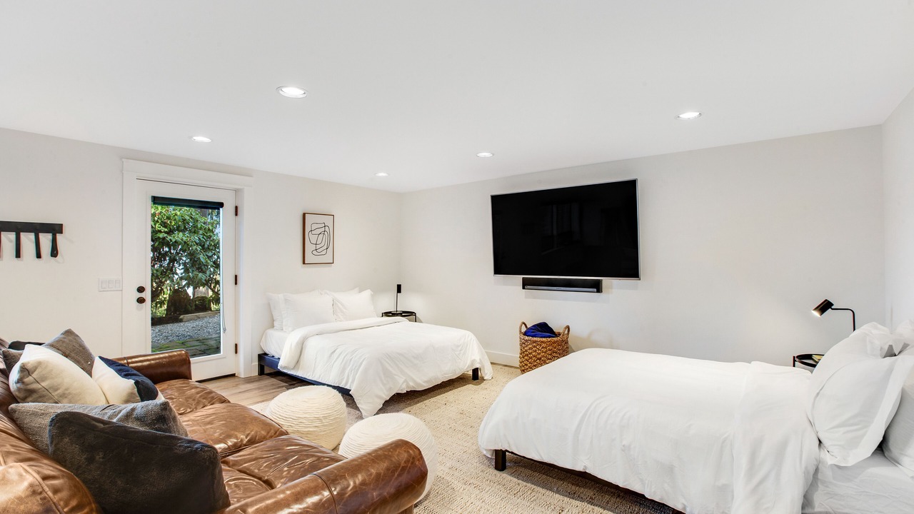 Photo of Bedroom in Freeland