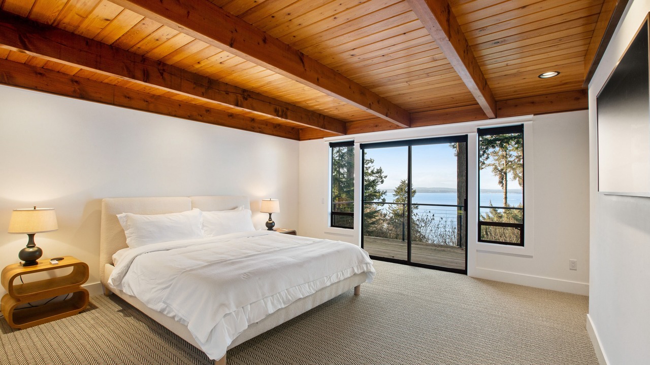 Photo of Bedroom in Freeland