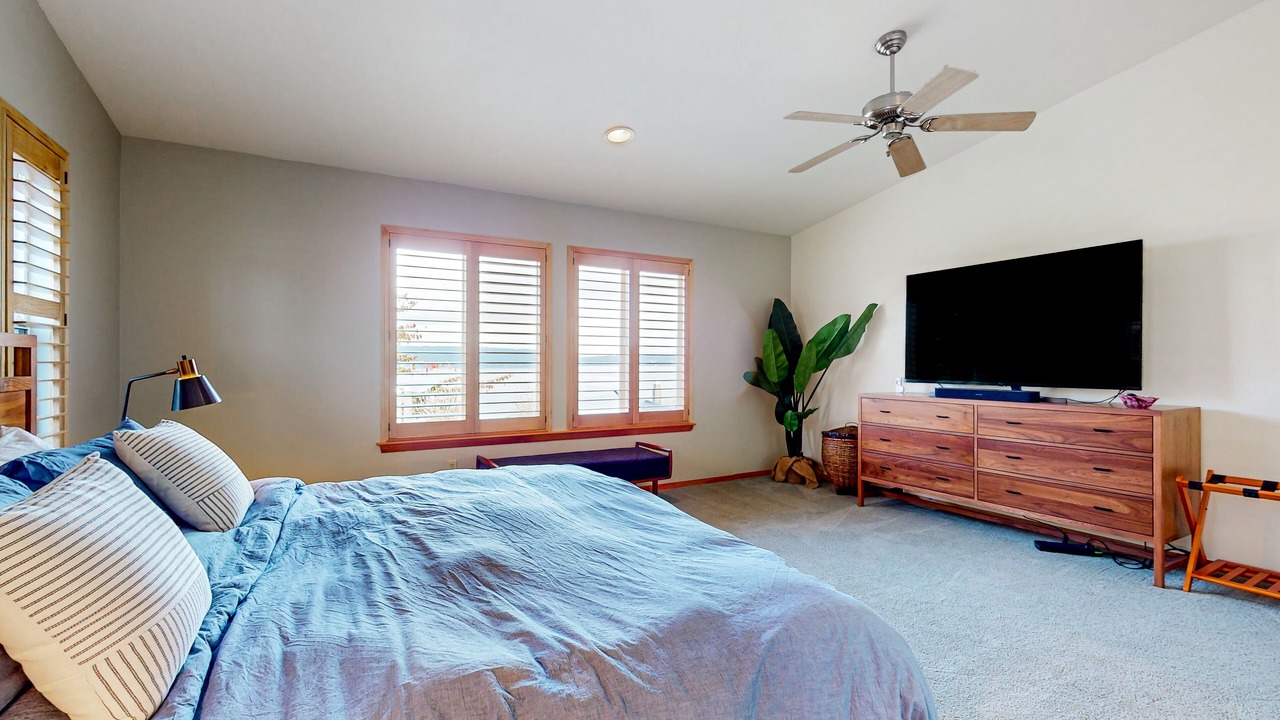 Photo of Bedroom in Langley