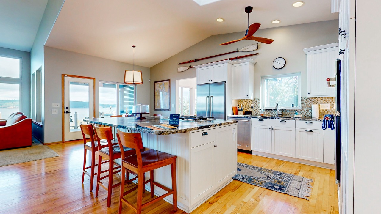 Photo of Kitchen in Langley