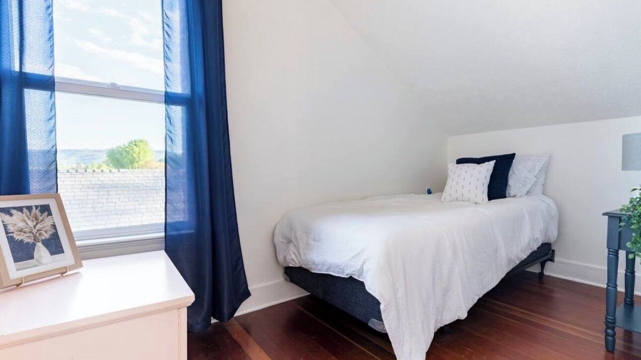 Photo of Bedroom in Central Point