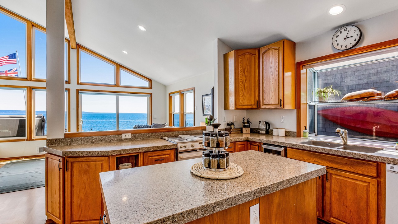Photo of Kitchen in Clinton