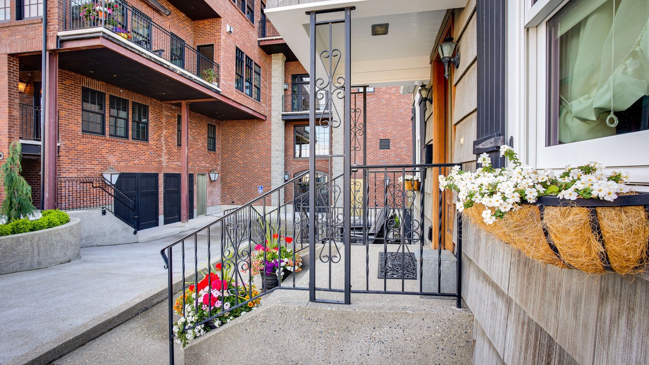 Photo of Outdoor in West End