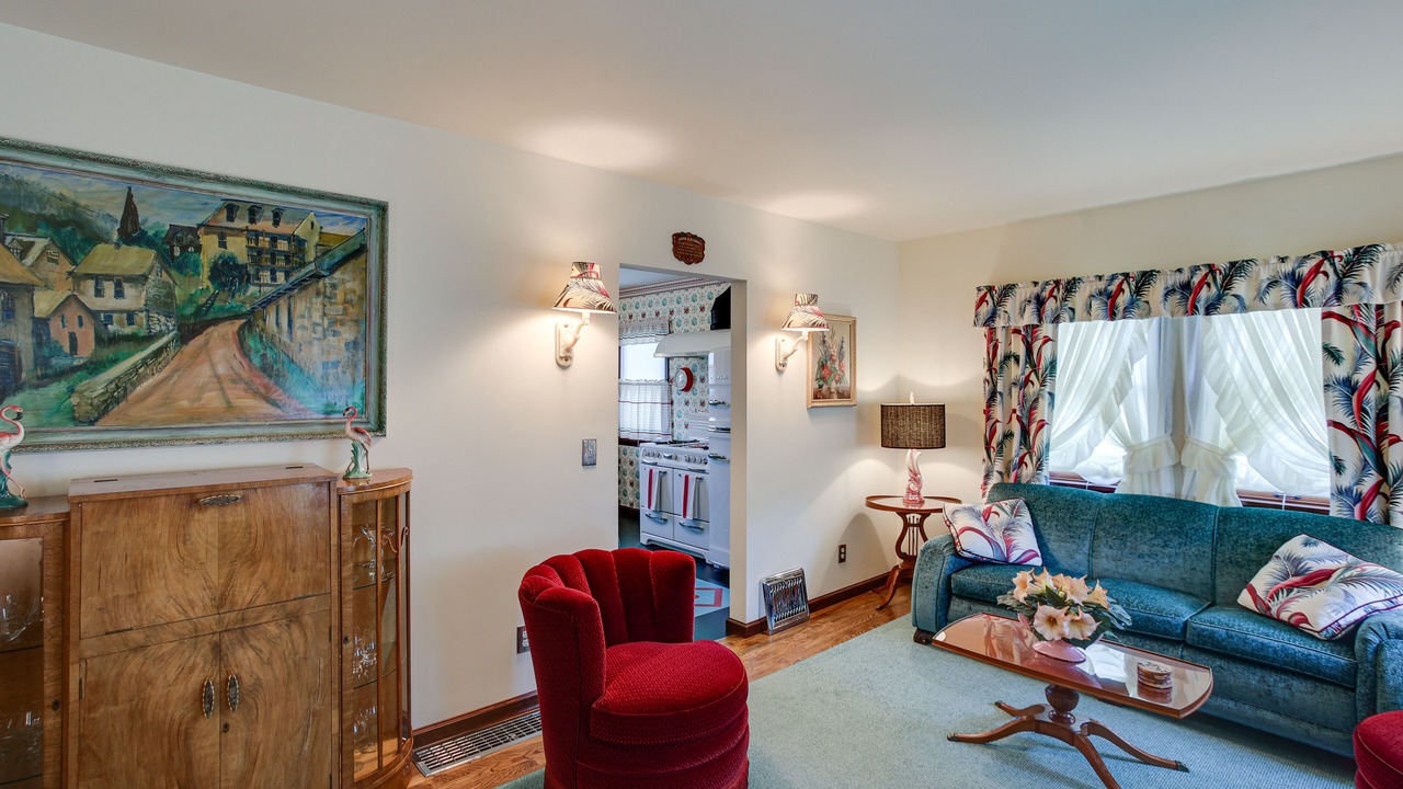 Photo of Livingroom in West End